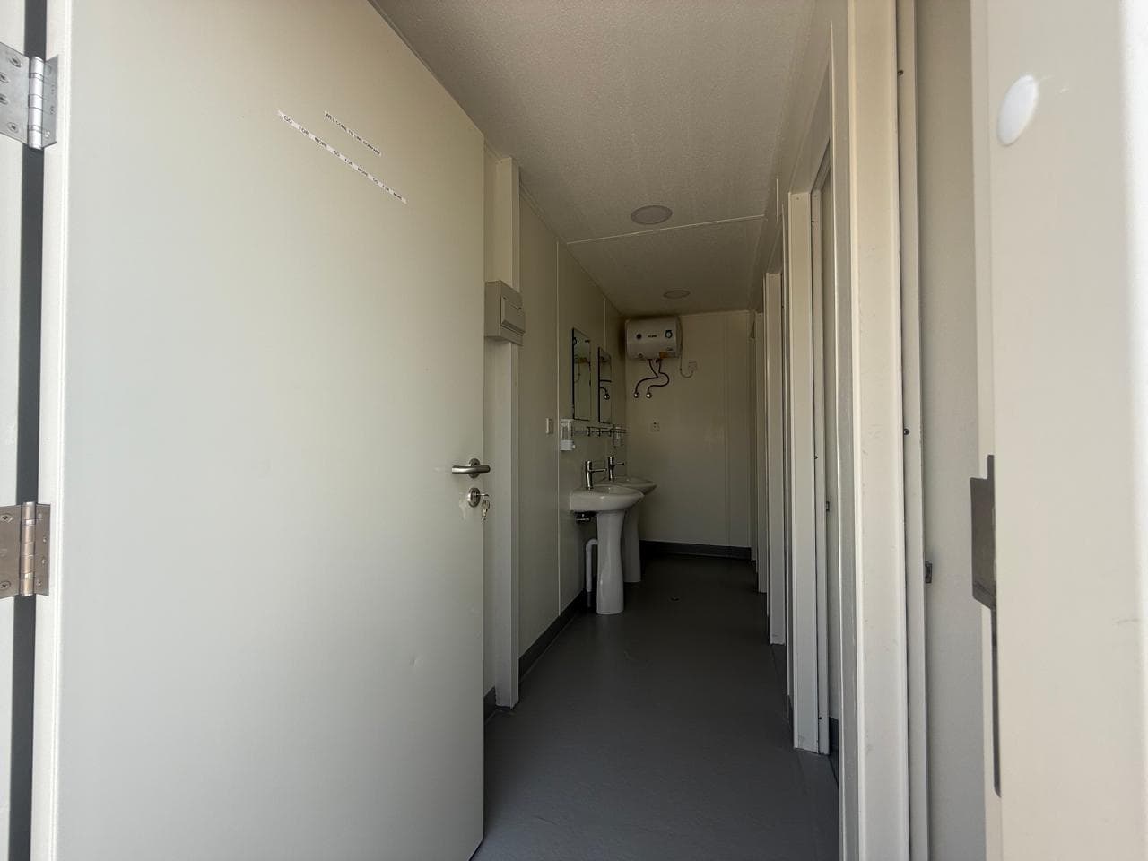 Portable Ablution and Toilet Units for Construction Sites - 2