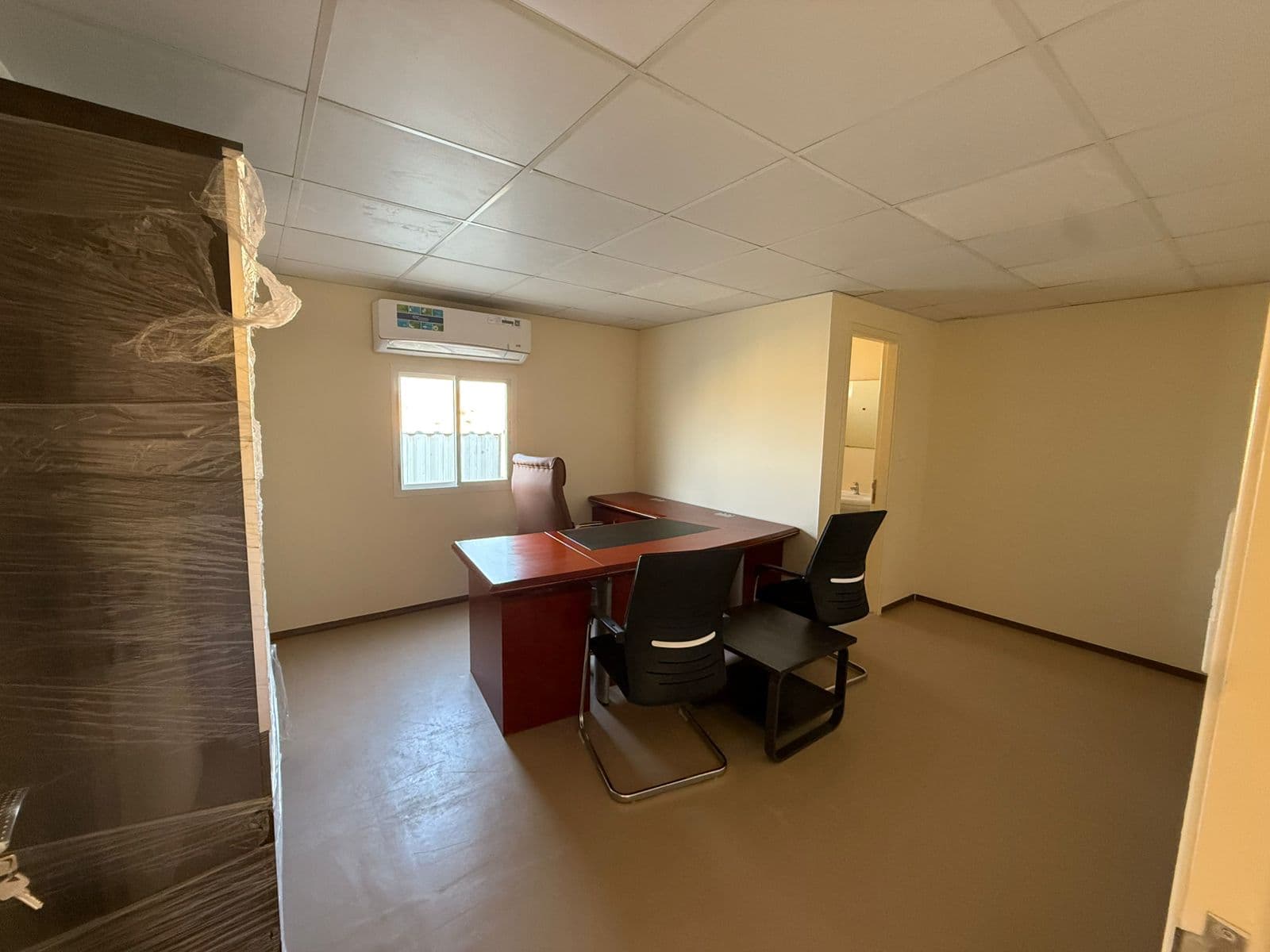 Prefab Contractor and Consultant Site Office - 2